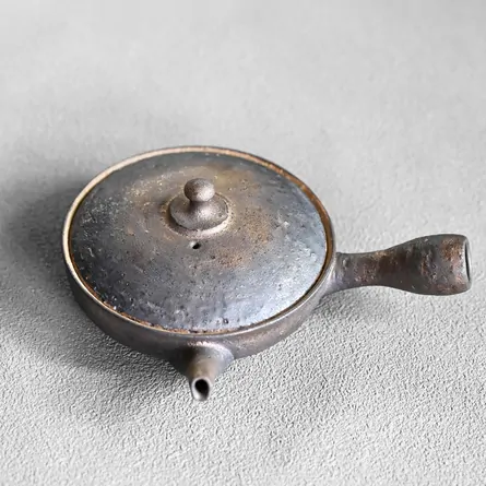 Junzō Kurokinsai Gokuhira Kyusu