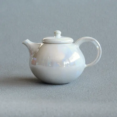 Yutaka Ushirode Kyusu Pearl