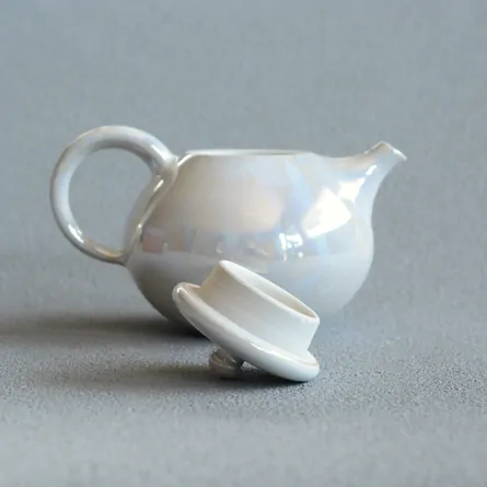 Yutaka Ushirode Kyusu Pearl