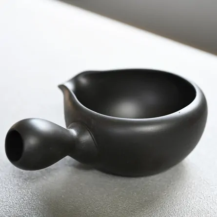 Gyokkō Kokudei Yokode Yuzamashi