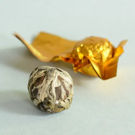 Chu Shui Fu Rong