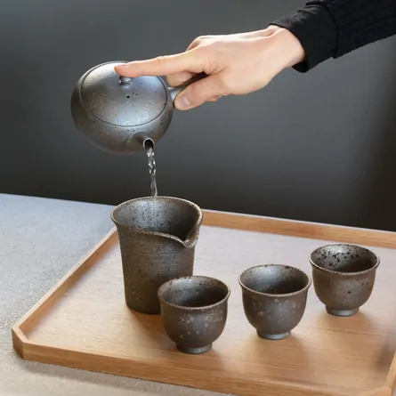 Tokuta Haiyu Teaset