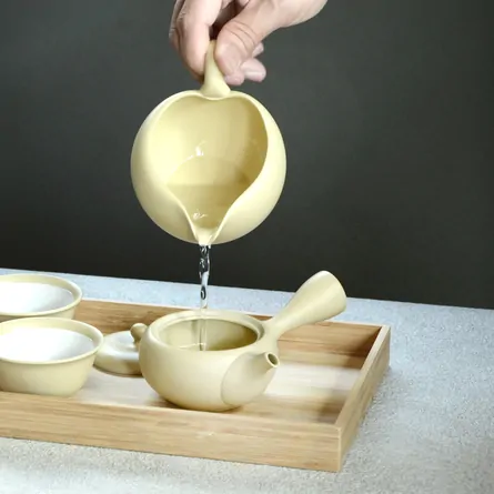 Takasuke Ivory Yuzamashi