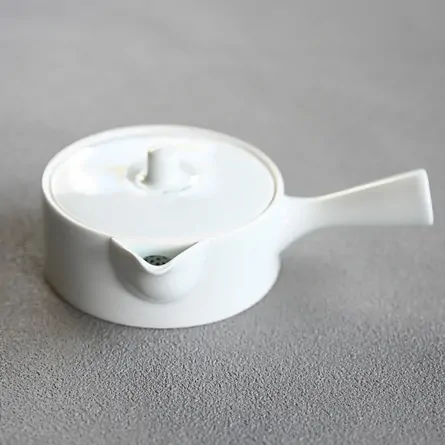 Hasamiyaki Kittate Hira Kyusu 