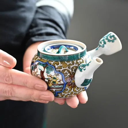 Ko Kutani Style Yokode Kyusu