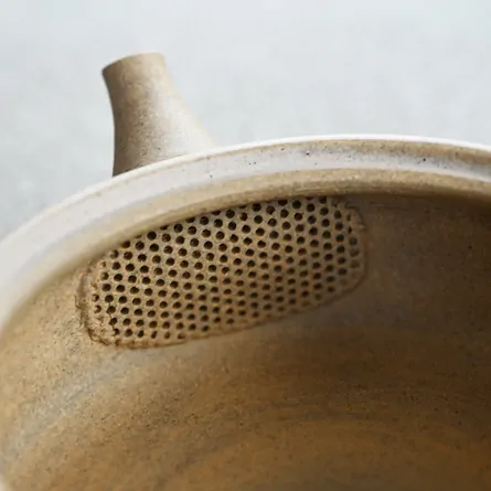 Gyokkō Yakishime Hiragata Biri Kyusu