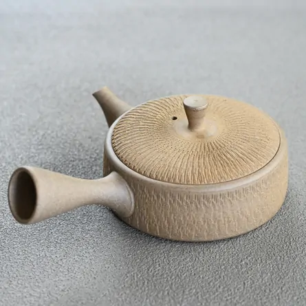 Gyokkō Yakishime Hiragata Biri Kyusu