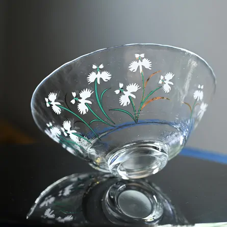 Glass Hira Chawan Sagigusa