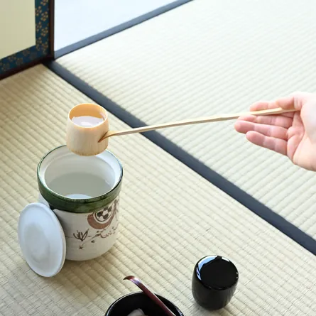 Hishaku Meisaku Yūsen Furo