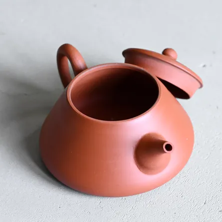 Tōzan Shudei Fujisangata Ushirode Kyusu