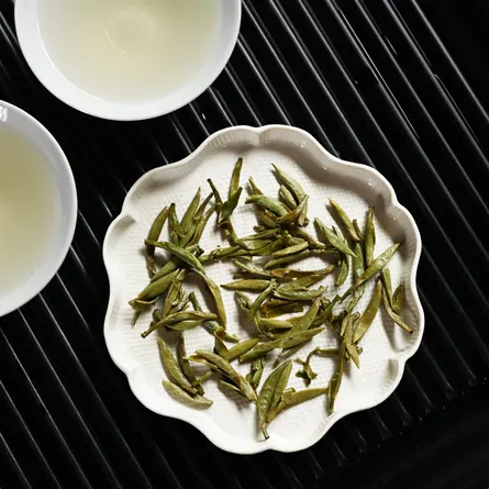 Fuding Bai Hao Yinzhen Superior