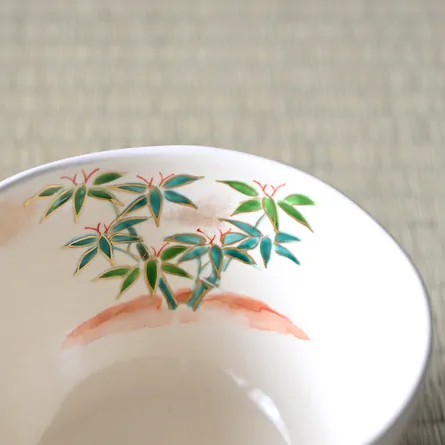 Chawan Ninsei Shōchikubai ni Tsuru