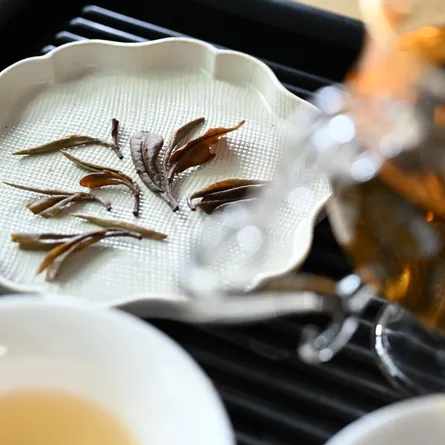 Mo Li Bai Mudan Mini Tea Cake