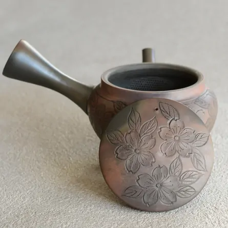 Yōhen Sakurabori Kyusu