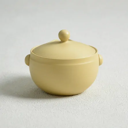 Takasuke Ivory Hōhin