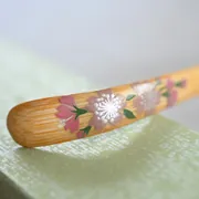 Shirotake Chashaku Sakura